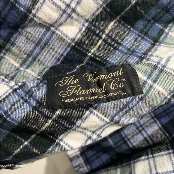 The Vermont flannel co flannel poncho S/M - Picture 3 of 5